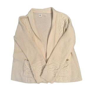 Like New GAP Girls Cream Sweater sz XL